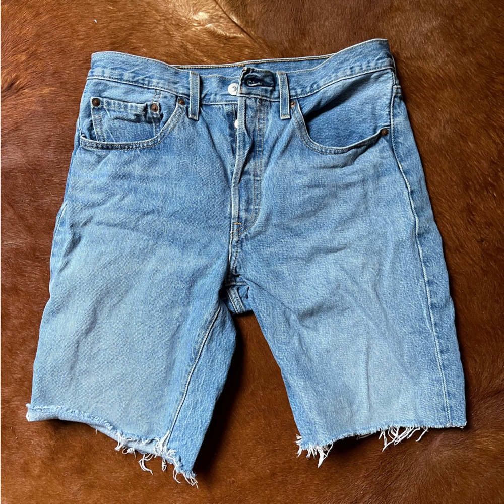 Long Levis 501 shorts